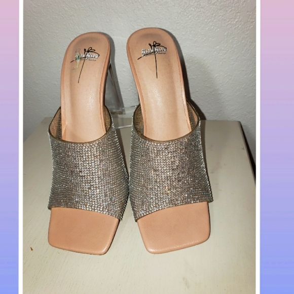 💎Bisou Bisou sparkle heels💎 - Picture 1 of 4